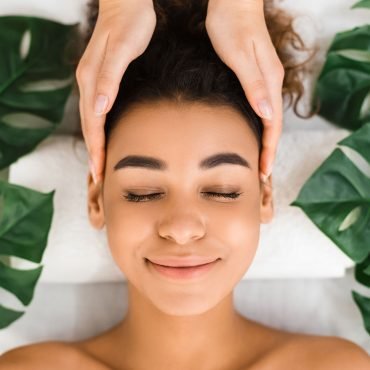 Massage deep tissue pour soulager les tensions musculaires à Marrakech